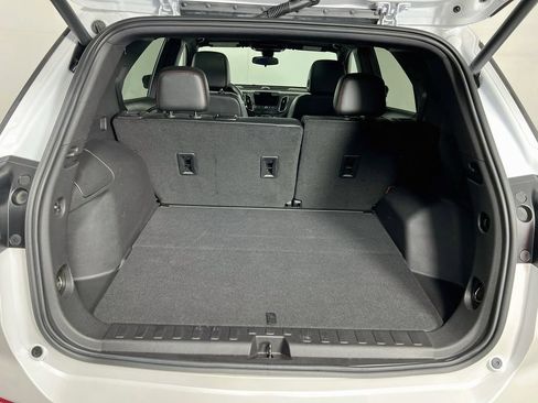 Used 2024 Chevrolet Equinox RS w/ RS Leather Package AWD/4WD image 27