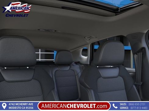 Used 2026 Chevrolet Trax LT w/ Sunroof Package FWD image 50