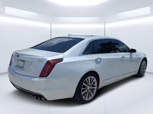 Used 2017 Cadillac CT6 Premium Luxury w/ Driver Assist Package AWD/4WD image 3