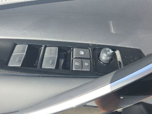 Used 2025 Toyota Corolla XSE FWD image 24