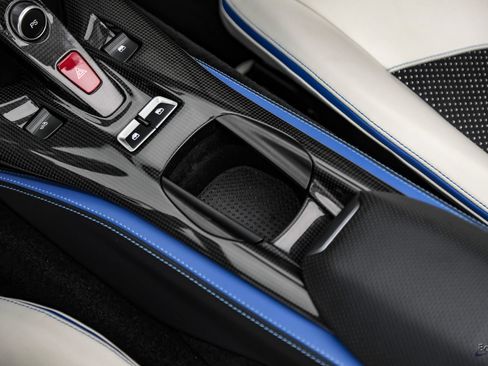 Used 2022 Ferrari 812 GTS RWD image 75