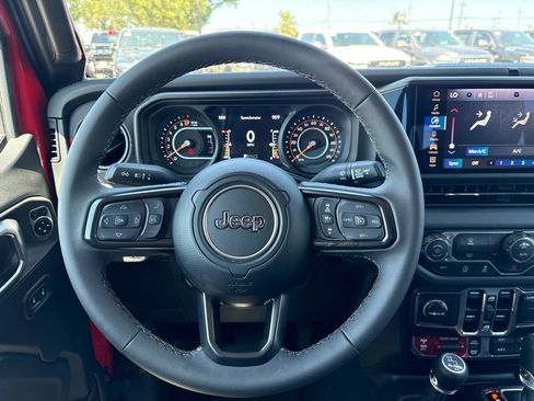 Used 2026 Jeep Gladiator Rubicon AWD/4WD image 17