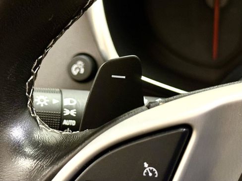Used 2019 Chevrolet Corvette Z06 RWD image 23