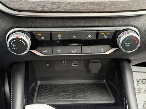 Used 2023 Nissan Altima 2.5 SV w/ SV Premium Package image 29