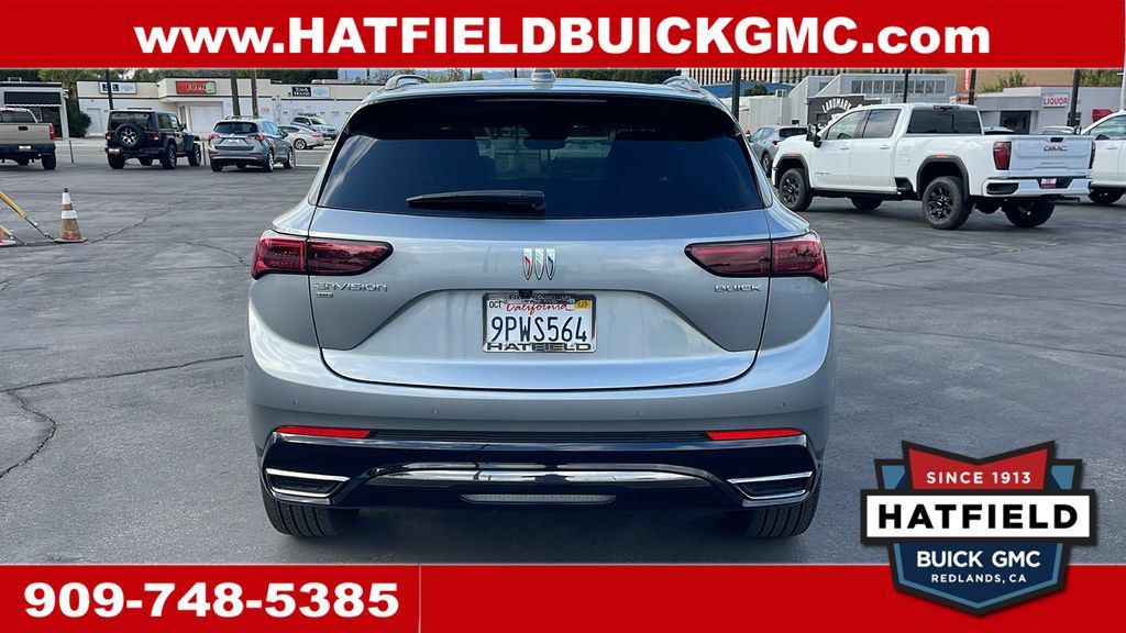 Used 2025 Buick Envision Sport Touring AWD/4WD image 4