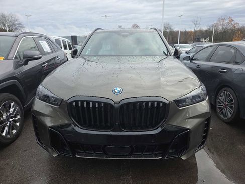 New 2026 BMW X5 xDrive50e w/ Executive Package image 10