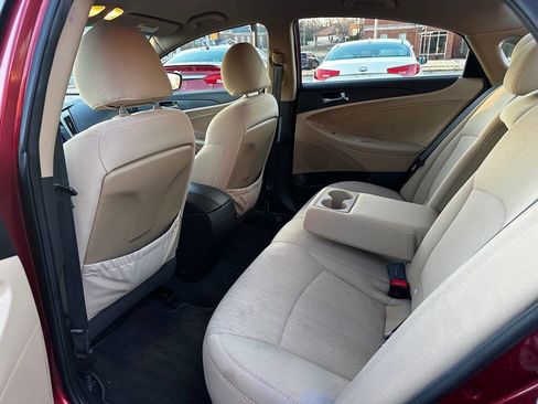 Used 2012 Hyundai Sonata GLS w/ Popular Equipment Pkg FWD image 9