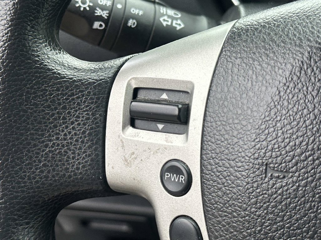 Used 2012 Nissan Rogue S w/ Special Edition Pkg AWD/4WD image 25