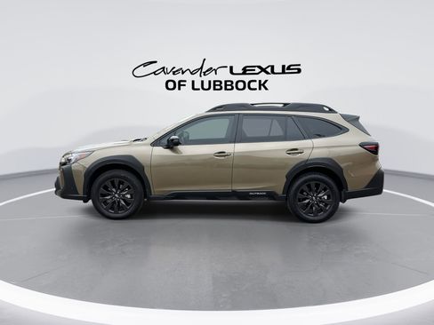 Used 2025 Subaru Outback Onyx Edition AWD/4WD image 5