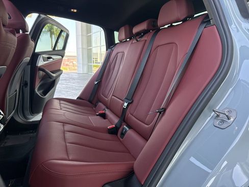 Used 2024 BMW X4 M40i w/ Premium Package image 13