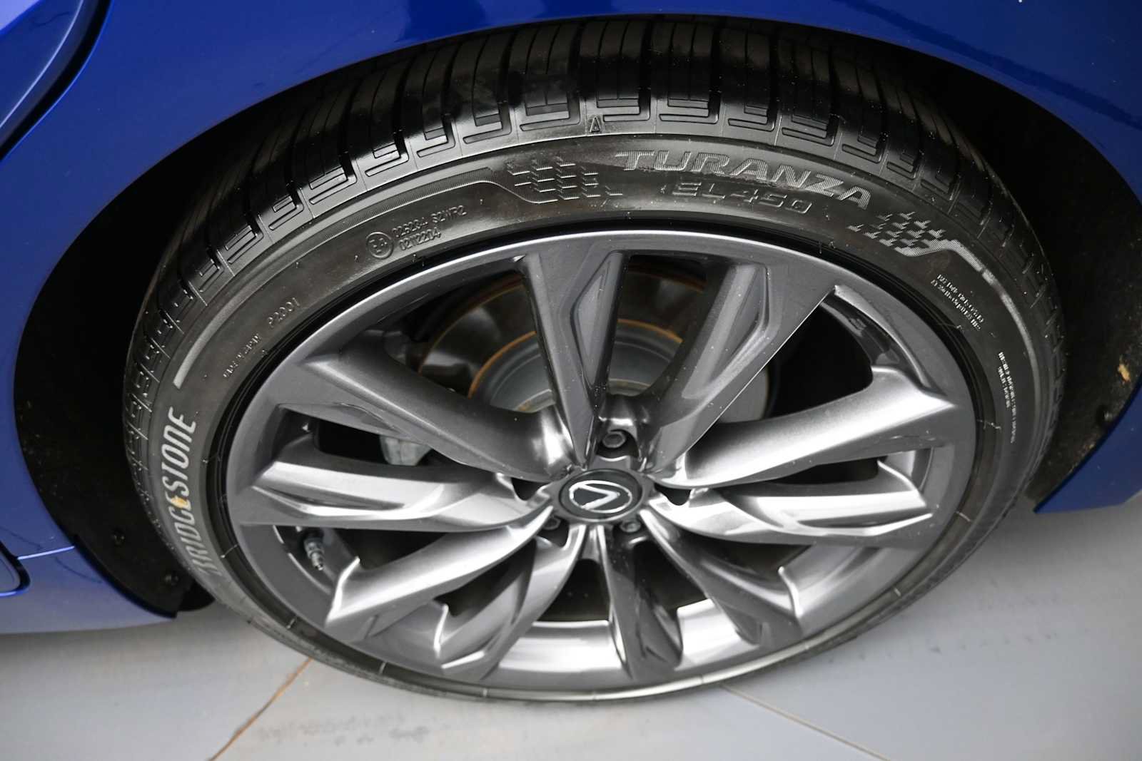 Used 2025 Lexus IS 350 F Sport w/ Navigation Package AWD/4WD image 15