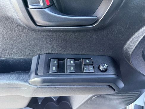 Used 2022 Toyota Tacoma SR w/ SR Convenience Package RWD image 23