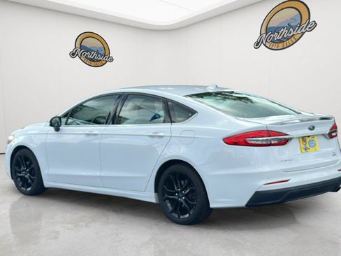 Used 2019 Ford Fusion SE w/ Equipment Group 151A FWD image 7