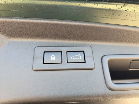 New 2026 Subaru Outback Limited AWD/4WD image 22