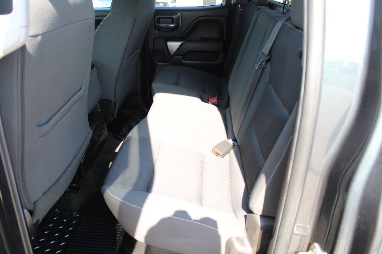 Used 2017 Chevrolet Silverado 1500 LT w/ All Star Edition AWD/4WD image 14
