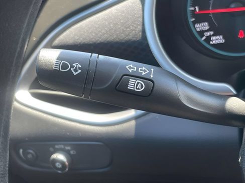 Used 2025 Chevrolet Malibu LT FWD image 29