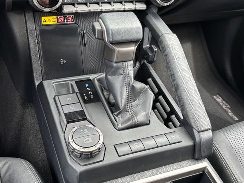 Used 2025 Toyota 4Runner Limited RWD image 24