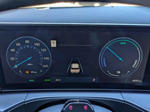 Certified 2026 Hyundai Santa Fe Calligraphy image 30