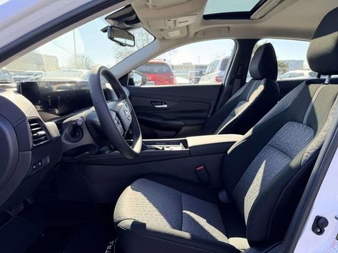 New 2026 Nissan Sentra SV w/ SV Convenience Package FWD image 16