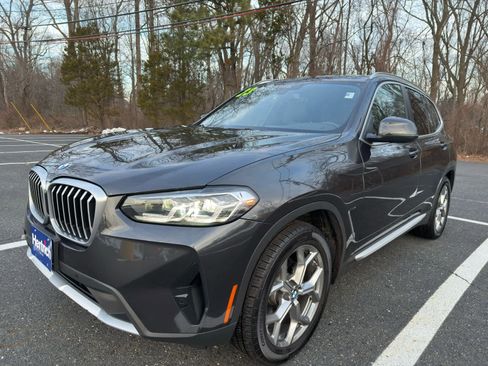 Used 2023 BMW X3 xDrive30i w/ Convenience Package AWD/4WD image 3