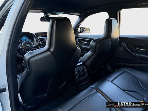 Used 2018 BMW M3 image 28