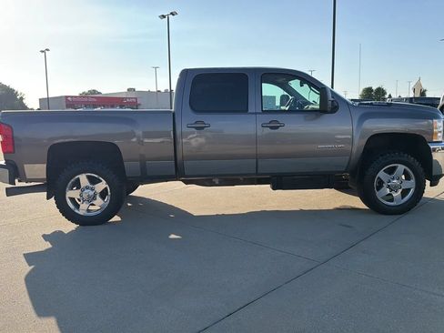 Used 2013 Chevrolet Silverado 2500 LTZ w/ LTZ Plus Package AWD/4WD image 29
