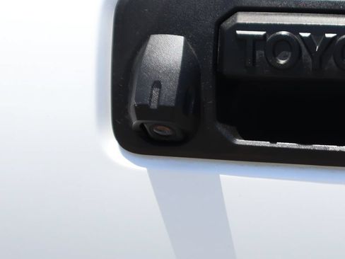 Used 2020 Toyota Tacoma SR w/ SR Convenience Package RWD image 42