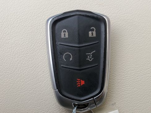 Used 2021 Cadillac XT6 Sport image 43