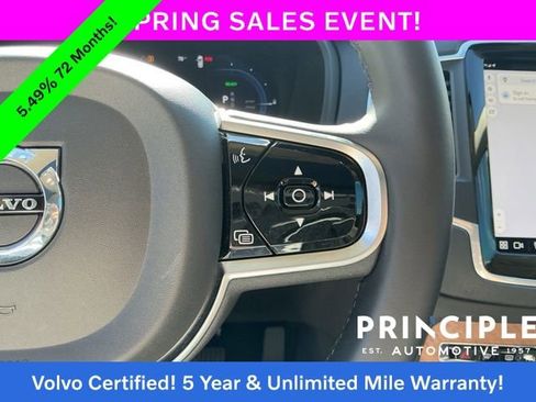 Certified 2024 Volvo XC90 T8 Core image 25