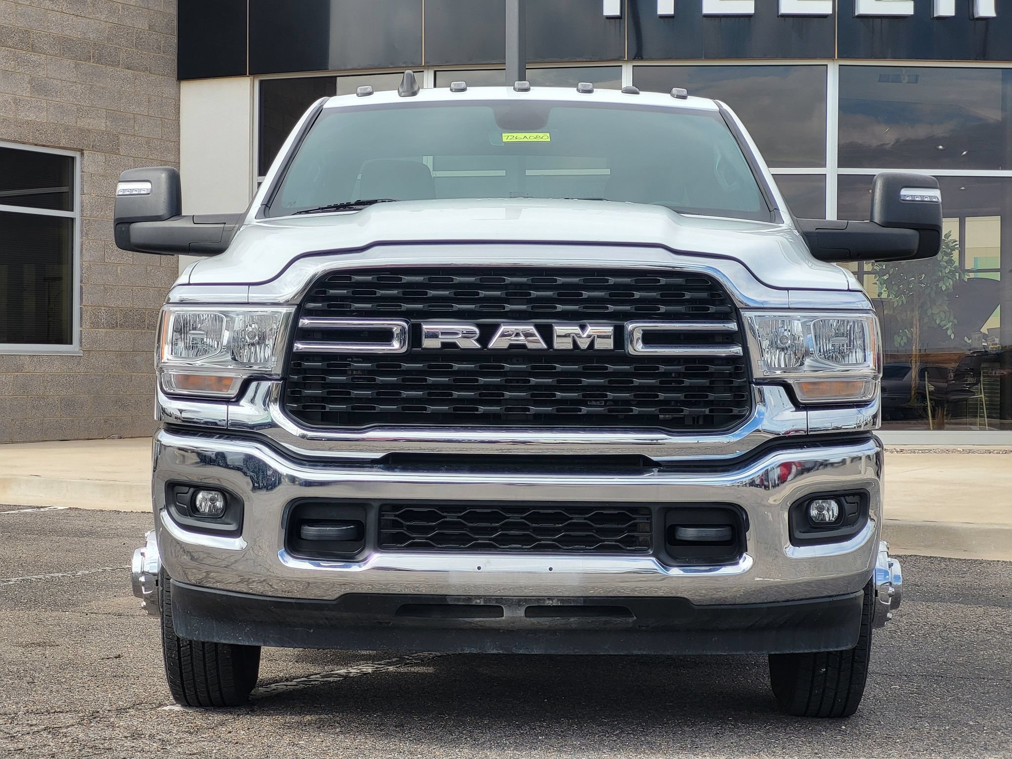 Used 2024 RAM 3500 Big Horn AWD/4WD image 3