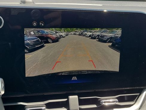 Used 2025 Chevrolet Equinox LT FWD image 29