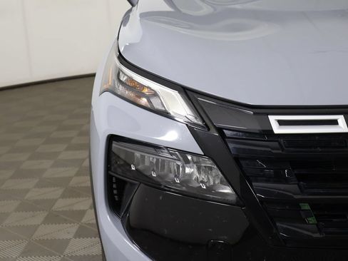 Used 2025 Nissan Rogue SV w/ Rock Creek Premium Package AWD/4WD image 13