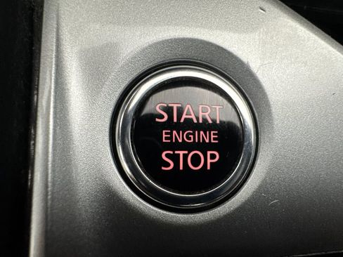 Used 2024 Nissan Altima 2.5 SV image 20