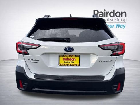 Used 2022 Subaru Outback Premium image 7