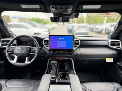 Certified 2025 Toyota Sequoia Platinum AWD/4WD image 25