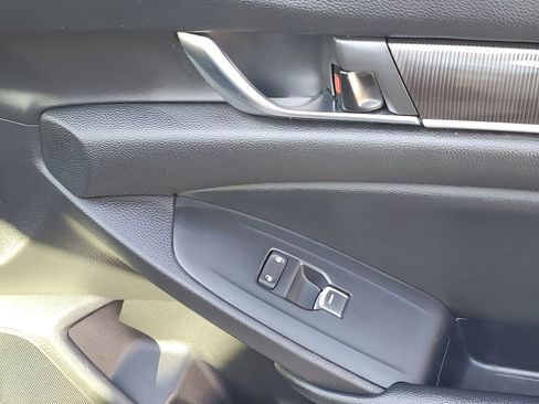 Used 2021 Honda Accord Sport image 47