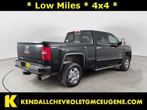 Used 2019 GMC Sierra 3500 SLT w/ Duramax Plus Package image 5
