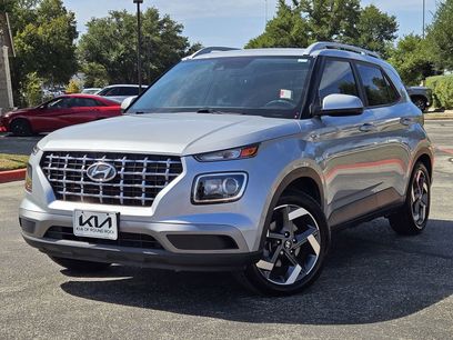 Used 2022 Hyundai Venue SEL w/ Cargo Package