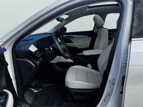 Used 2024 Buick Envision Avenir AWD/4WD image 17
