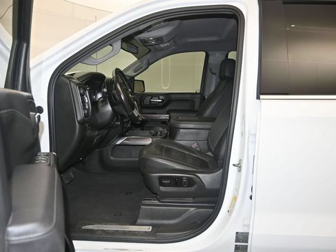 Used 2021 Chevrolet Silverado 1500 LTZ w/ Z71 Off-Road Package AWD/4WD image 21