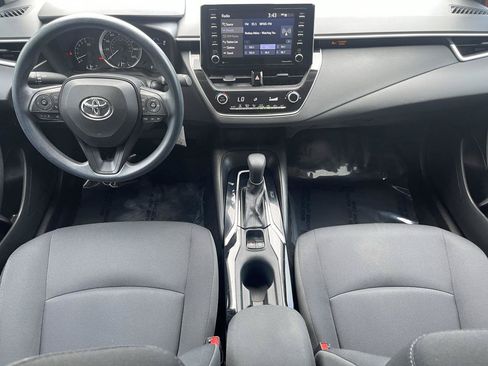 Used 2021 Toyota Corolla LE FWD image 6