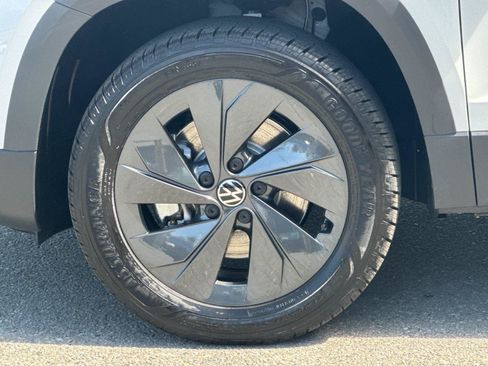 New 2026 Volkswagen Taos S FWD image 24