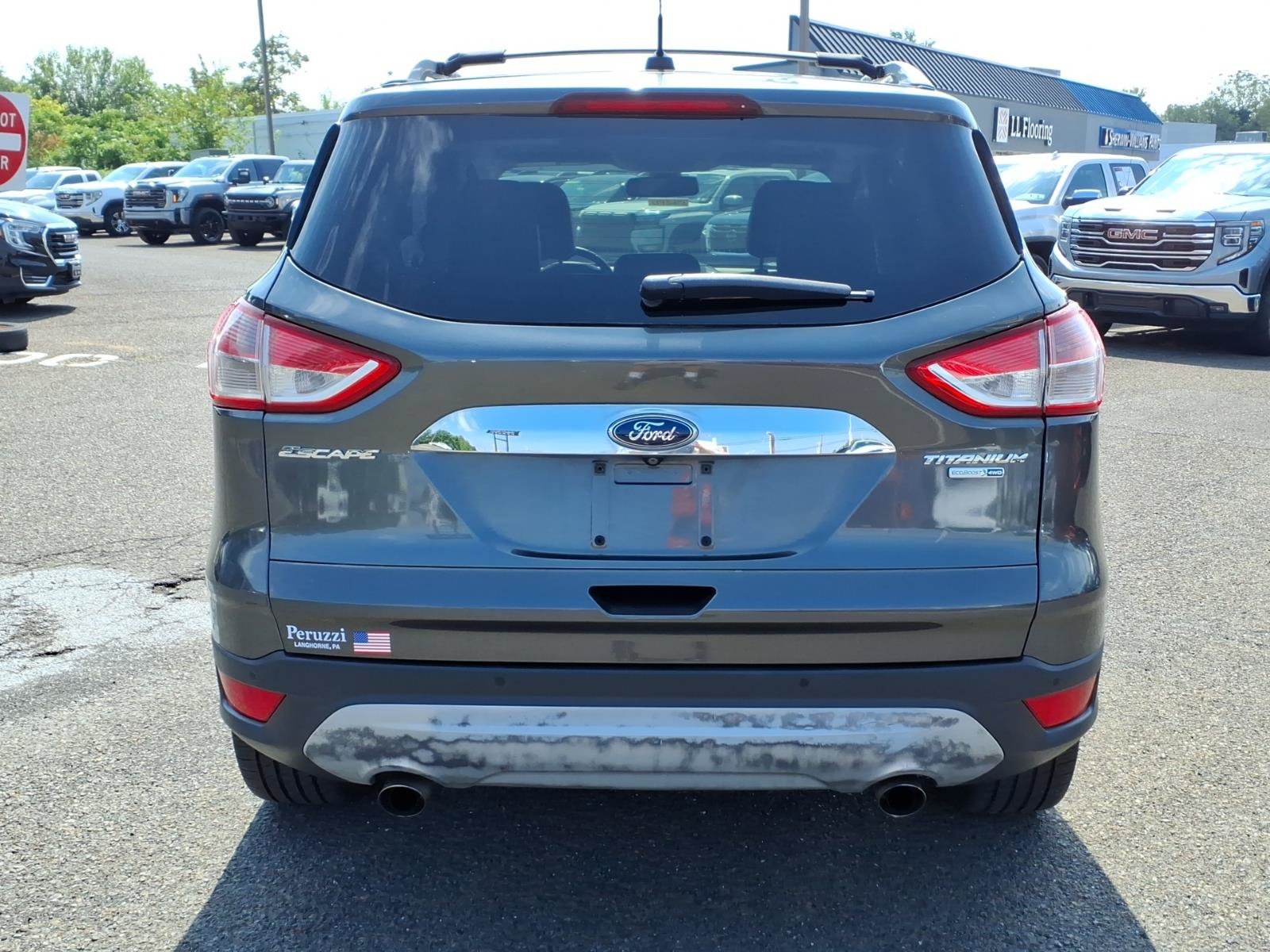 Used 2015 Ford Escape Titanium AWD/4WD image 4