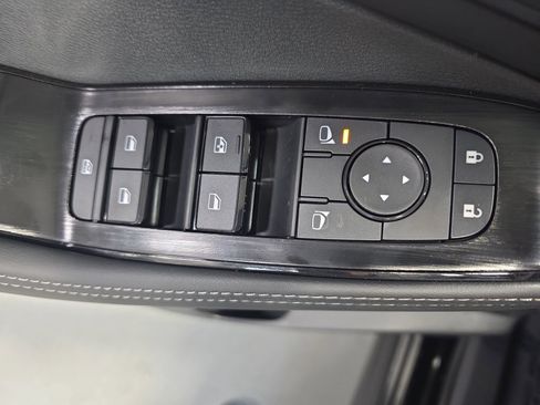 New 2026 Nissan Rogue SV image 27