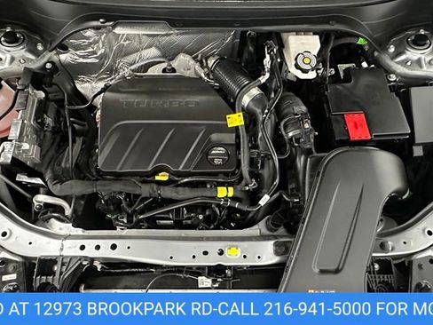 Used 2025 Chevrolet Trax ACTIV w/ Sunroof Package FWD image 25