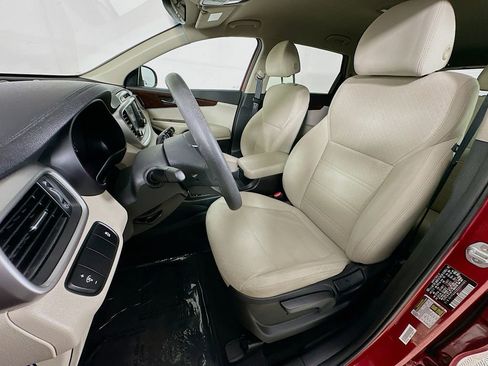 Used 2018 Kia Sorento FWD image 25