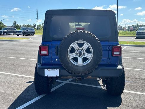 Used 2020 Jeep Wrangler Unlimited Sport AWD/4WD image 27