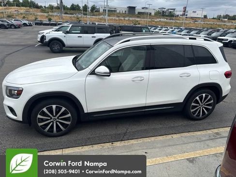 Used 2020 Mercedes-Benz GLB 250 4MATIC image 6