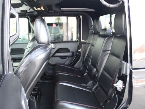 Certified 2020 Jeep Gladiator Rubicon image 39