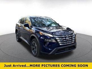 Used 2025 Nissan Rogue SV video 1